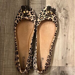 Sperry Black and Tan Leopard Print Loafers